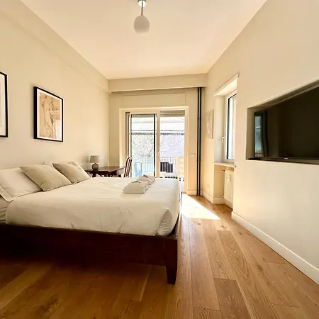 La Dolce Vita - Stylish Flat In Trastevere 100 Sqm *